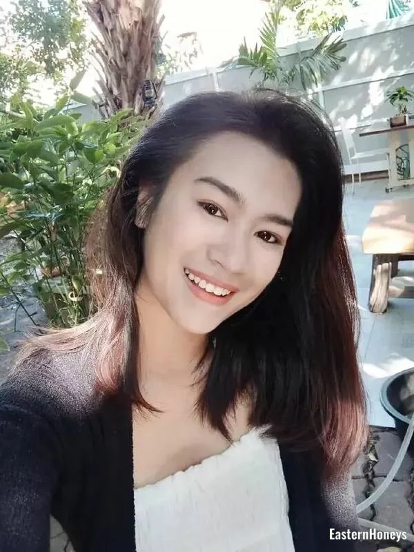 Woralada Profile image 4