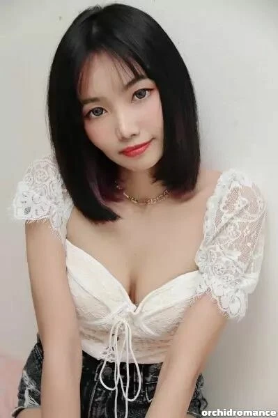 Montakan Profile image 2