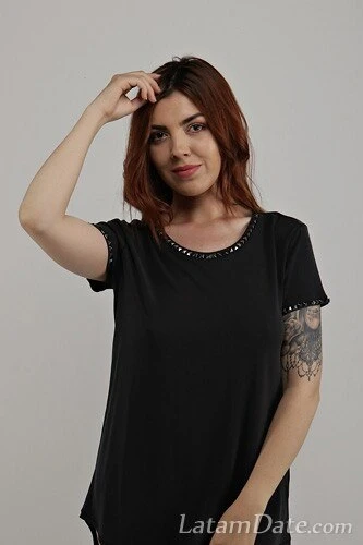 Vivian Profile image 3