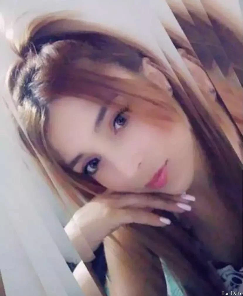 Nathaly Profile image 1