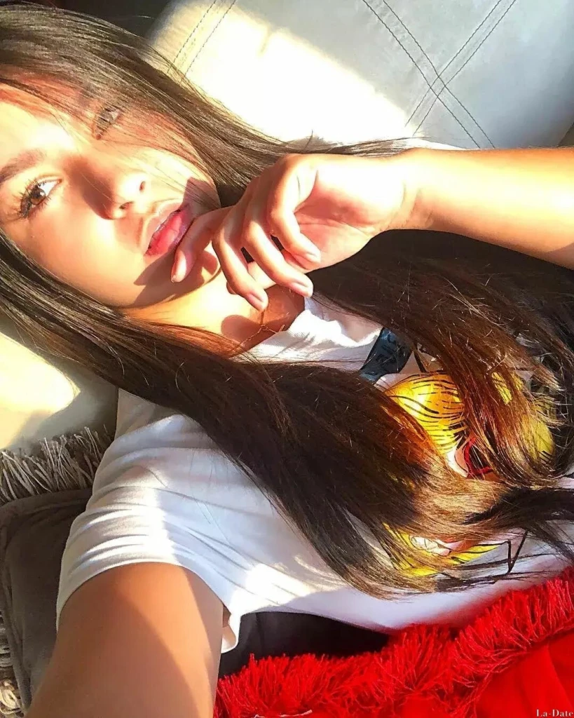 Maria Profile image 4