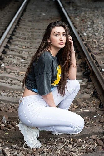 Anastasia, 26