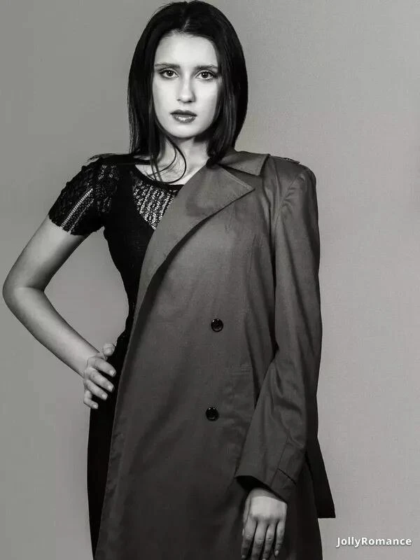 Anna Profile image 4