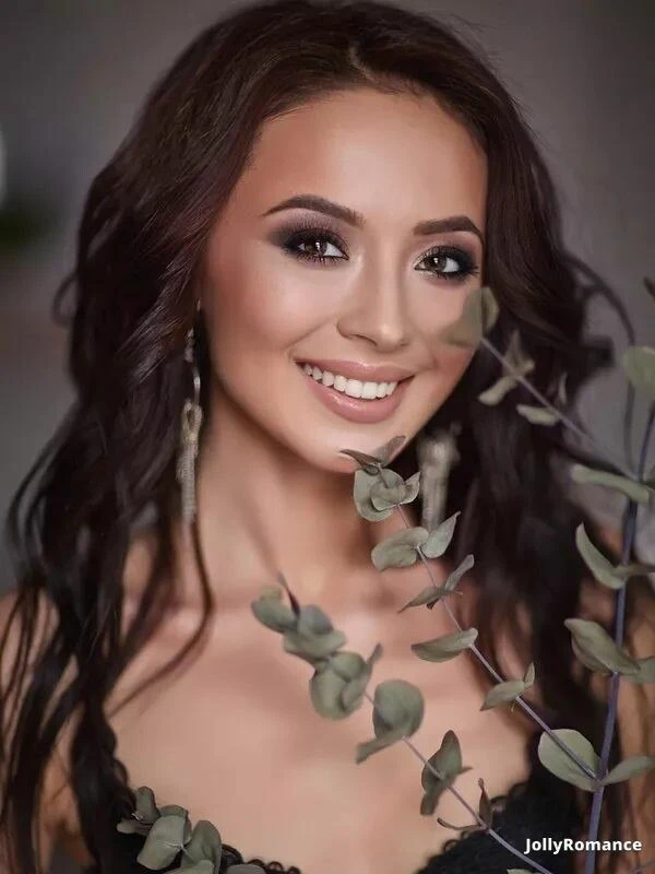 Irina Profile image 2