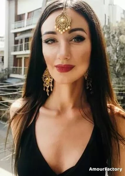 Tatiana Profile image 3