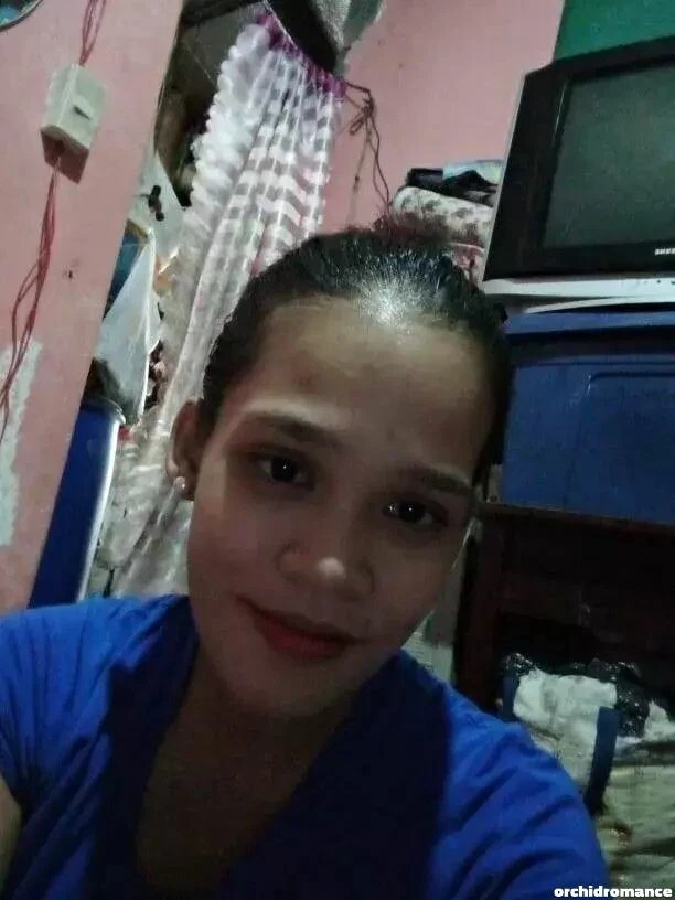 YHIENG Profile image 2