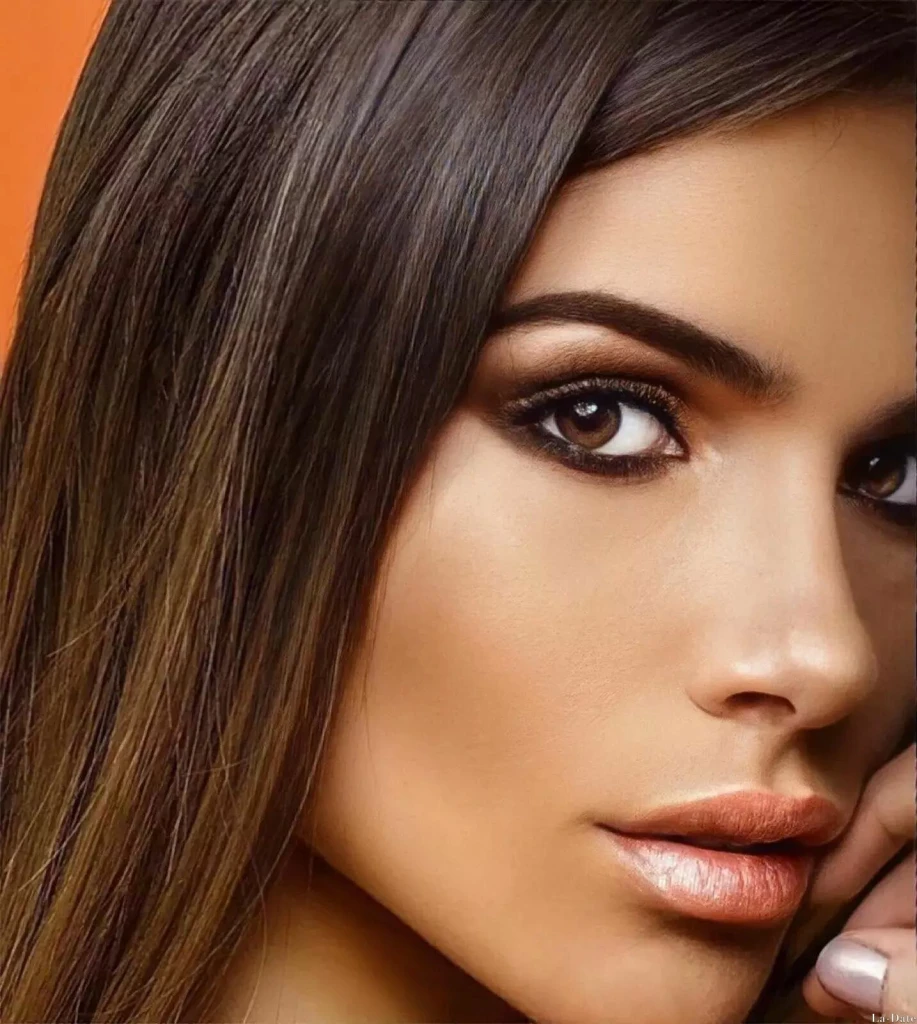 Roxana Profile image 4