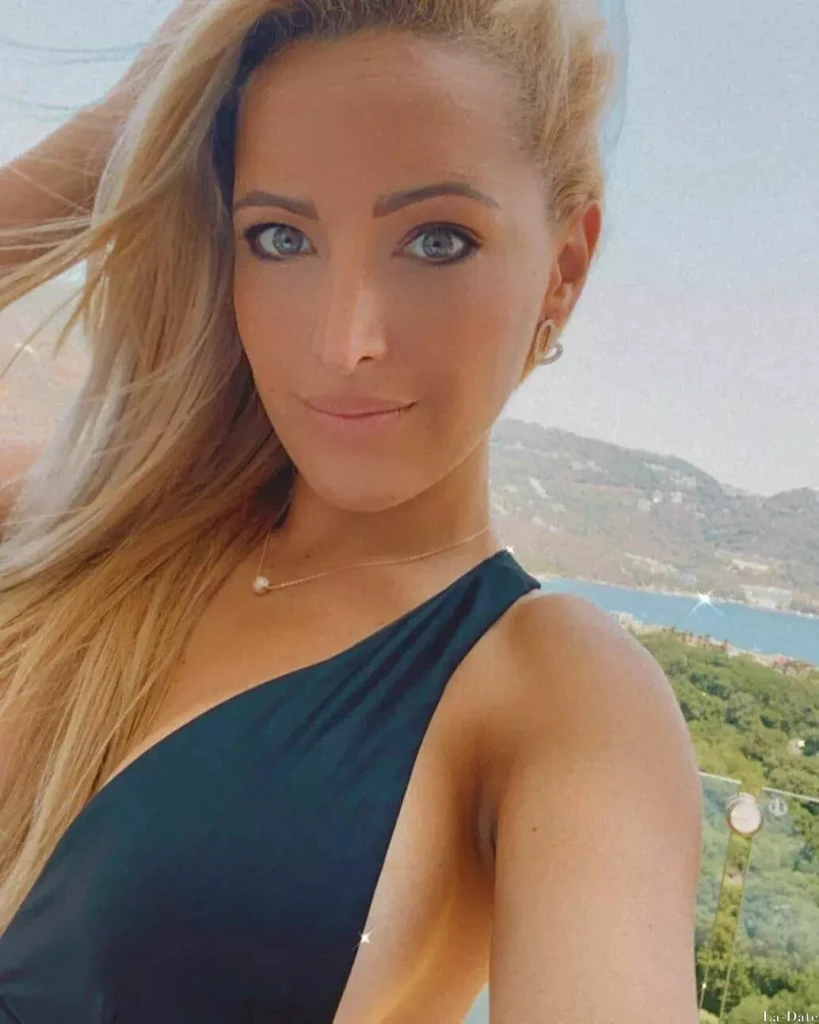 Ayelen Profile image 4