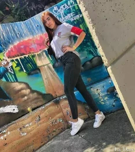 Andrea Profile image 1