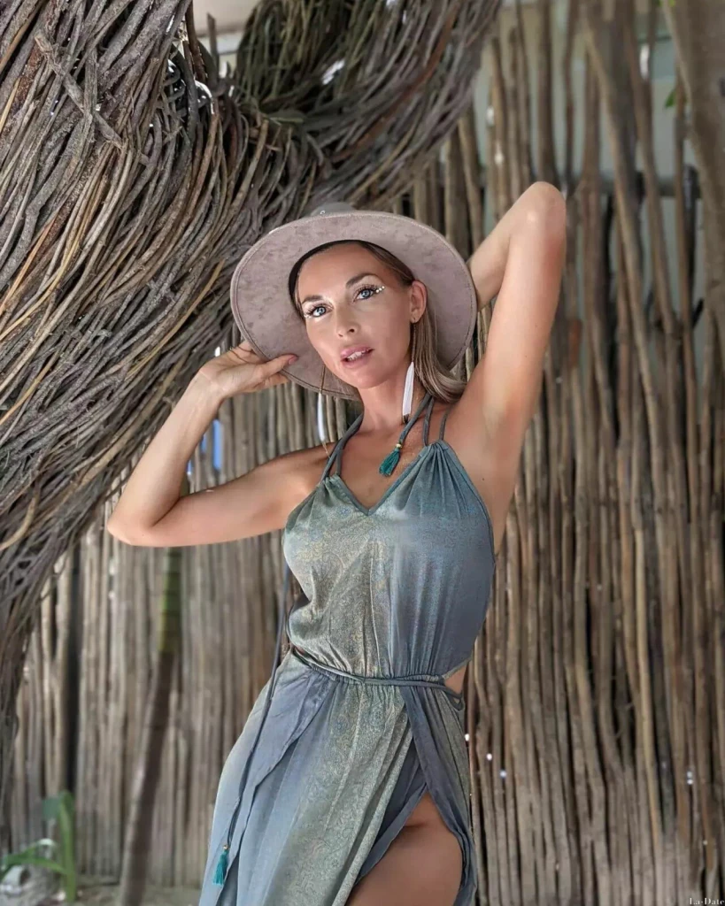 Aldana Profile image 1