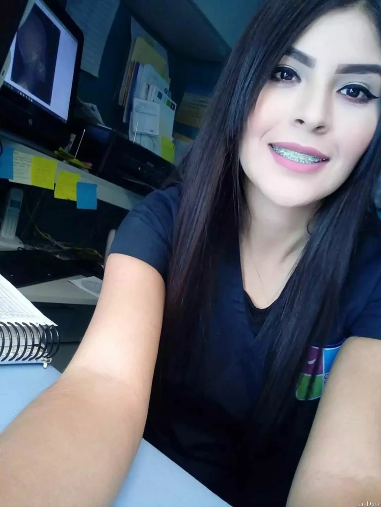 Sabrina Profile image 3