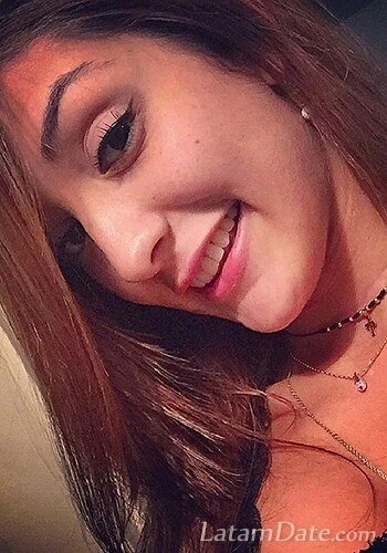 Alejandra Profile image 1