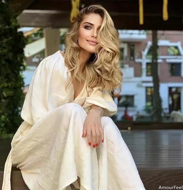 Jessica Profile image 2