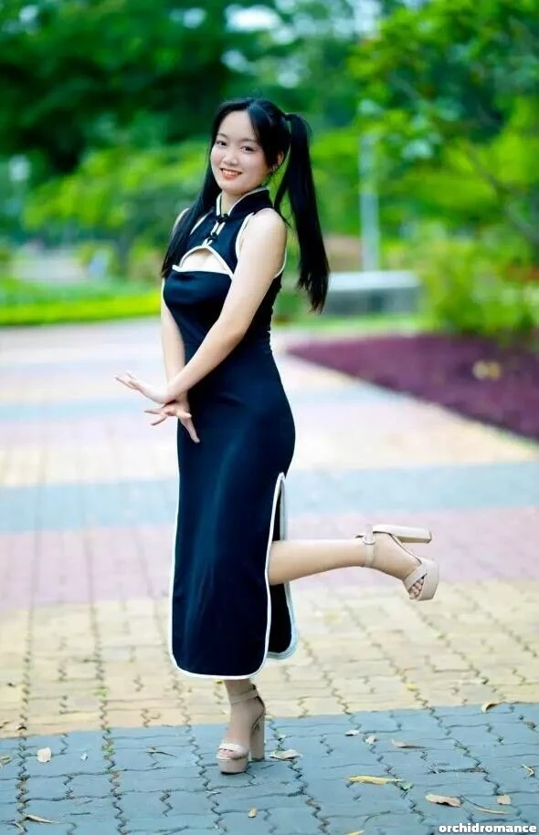 Anna Profile image 3