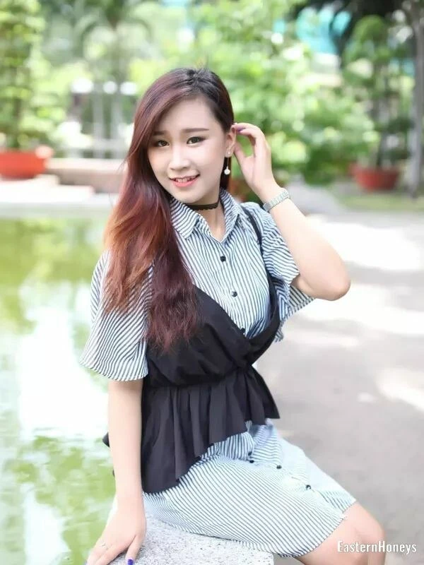 Alice Profile image 3