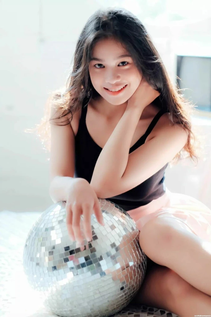 Qlivia Profile image 1